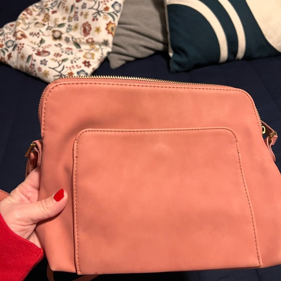 Universal Threads Pink Crossbody - Picture 2 of 5